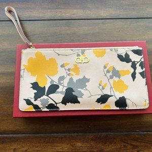 SALVATORE FERRAGAMO Wristlet in Floral Pink